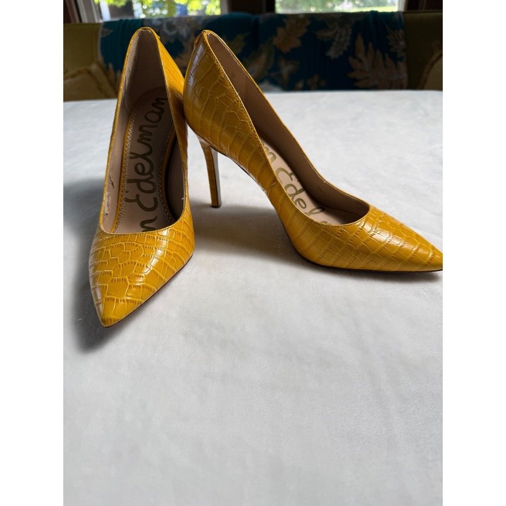 Sam Edelman Yellow Pointed Toe Sz 7 Pumps Heels Indie Sexy Office Siren